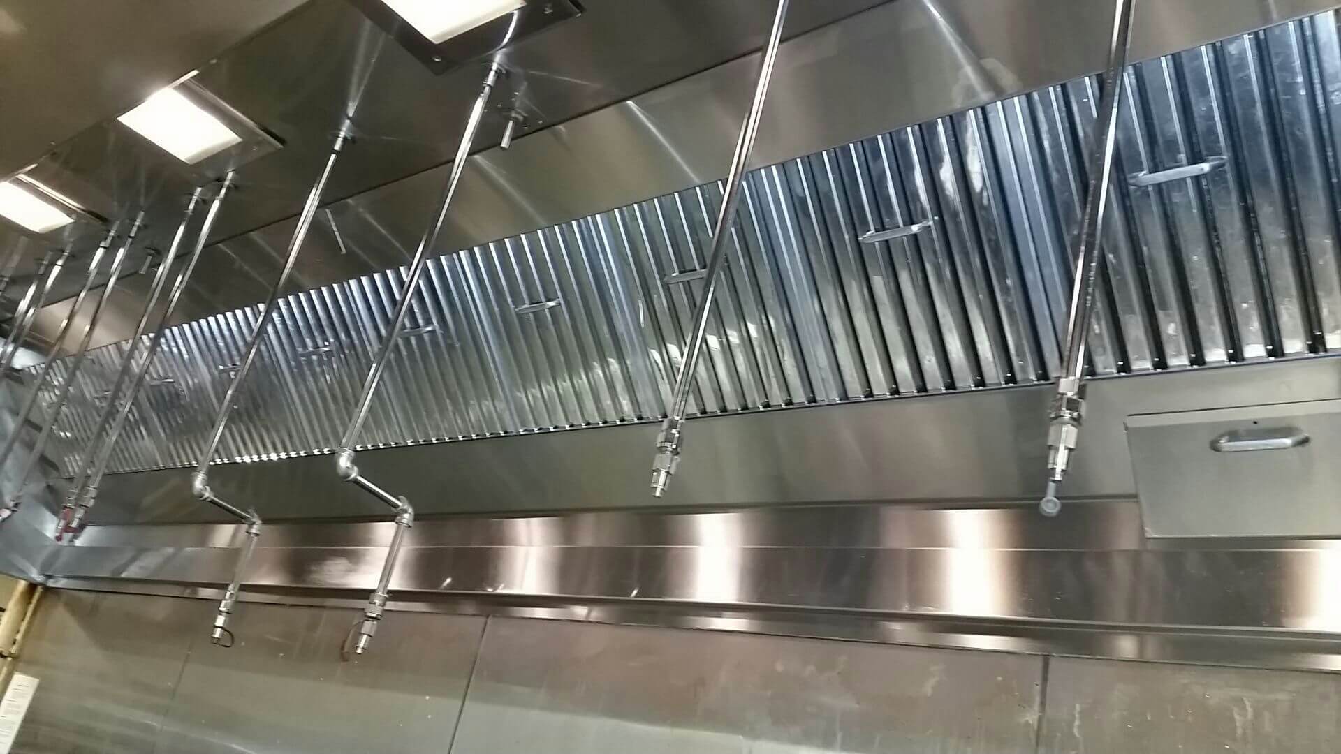 KITCHEN HOOD VENT CLEANING